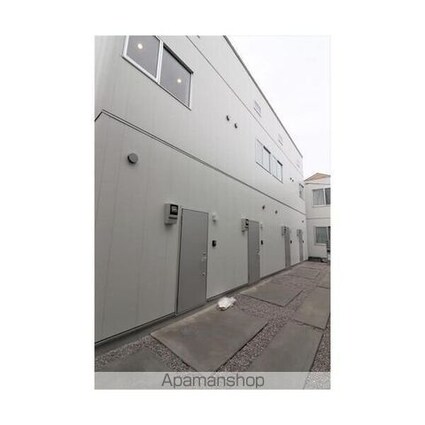 Ｌｉａｉｓｏｎ　Ｂ棟[1LDK/43.47m2]のエントランス