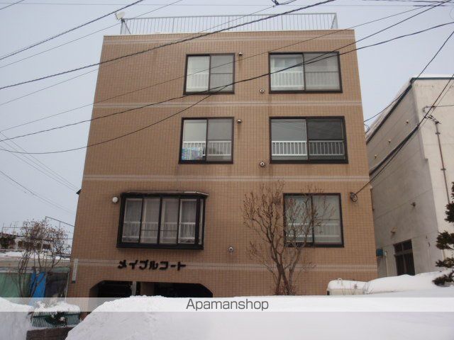 メイプルコートの外観写真
