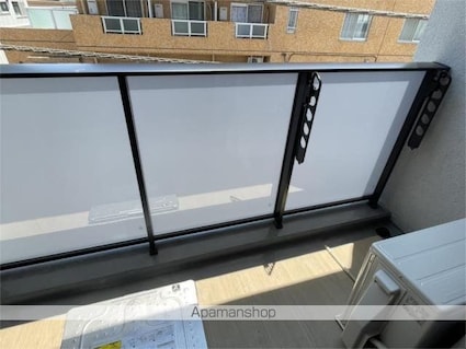 Ｍｏｎｔｅ　Ｈ・Ｋ[1K/27.27m2]のバルコニー