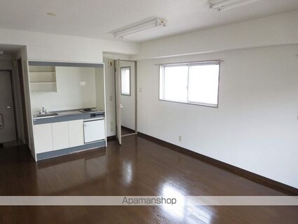 郡家ビル[1R/26.49m2]のリビング・居間