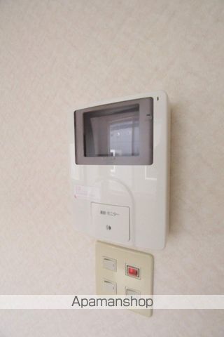 シャネル麻生参番館の内装写真
