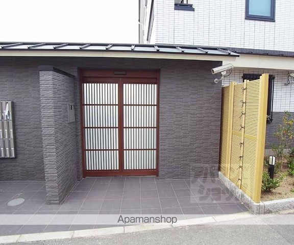 アネックス久我の杜 五番館の玄関写真