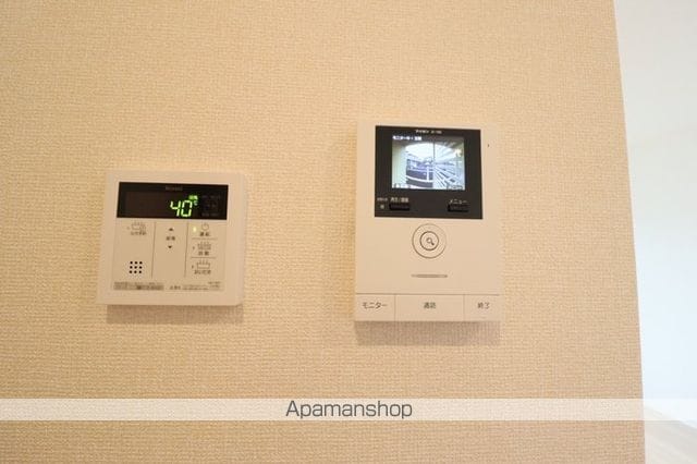 MAHALOの内装写真