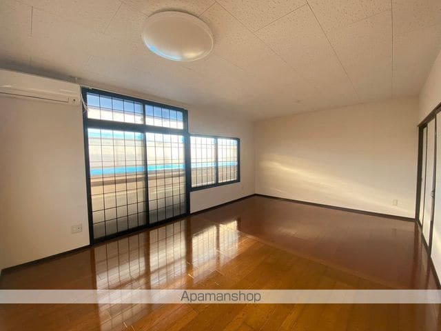 コーポ一番堰の内装写真