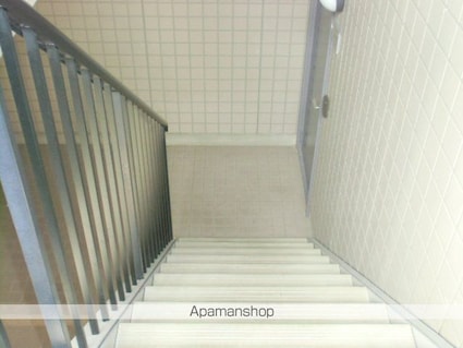 シェルブール[2LDK/50.57m2]の共用部6