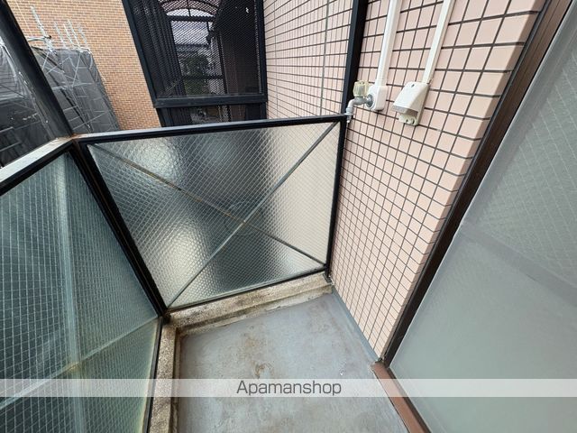 阪急電鉄今津線 門戸厄神駅 徒歩5分 3階建 築32年の内装写真