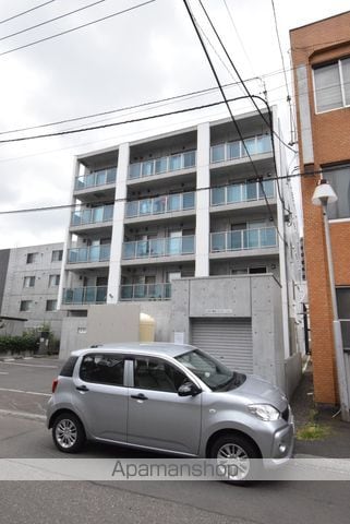 札幌市軌道線 西線６条駅 徒歩2分 5階建 築12年の外観写真