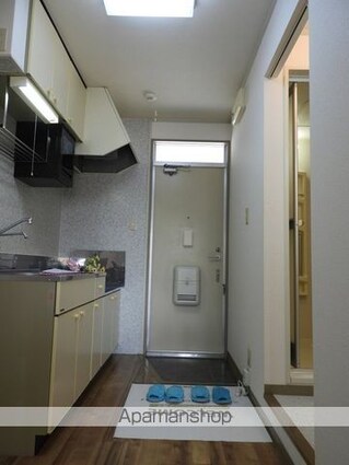 メゾンたちばな　Ｃ棟[1K/26.7m2]の玄関2