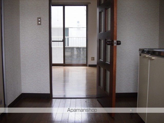 コーポラス宮千代の内装写真