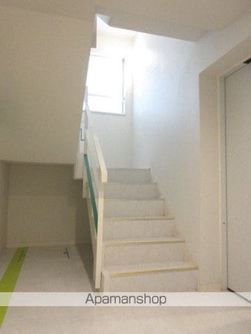 KIRAの内装写真
