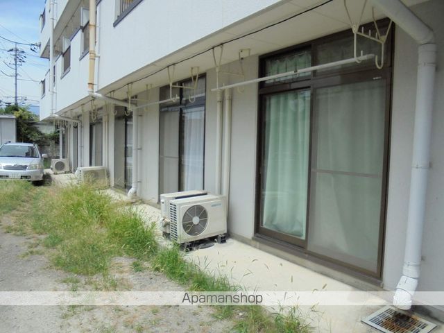 パークハイツ島内の内装写真