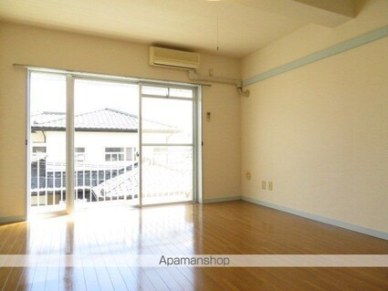 アペールしいな[1K/23.22m2]のリビング・居間