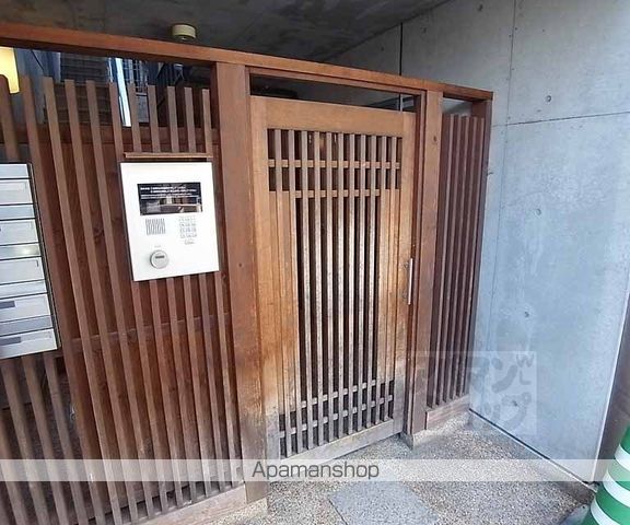 京阪電気鉄道京阪線 龍谷大前深草駅 徒歩4分 3階建 築23年の内装写真