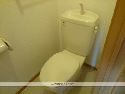 パルク　ド　ソレイユ[3LDK/65.57m2]のトイレ