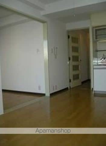 ミリアレジデンス中野弥生町の内装写真
