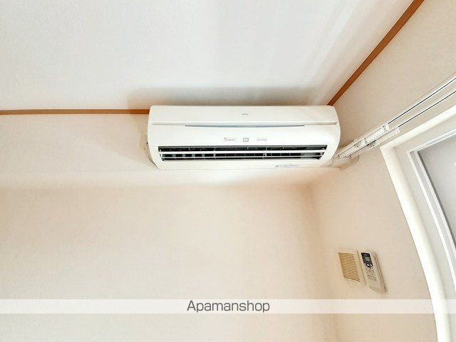 スクエアISの内装写真