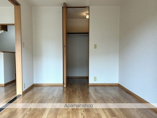 オークラ表参道 Bの内装写真