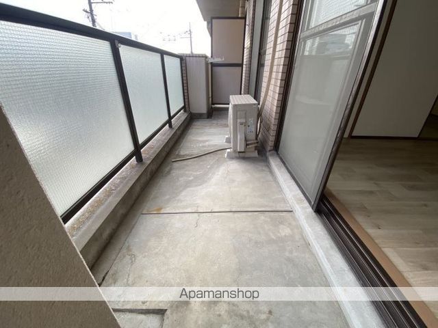 ロイヤルハイツ松ヶ丘の内装写真
