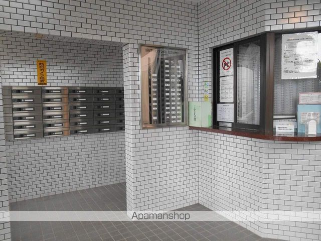 ライオンズマンション和歌山船戸の玄関写真