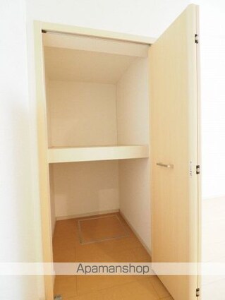 パークビレッジ春日部Ⅱ[2K/31.65m2]の収納