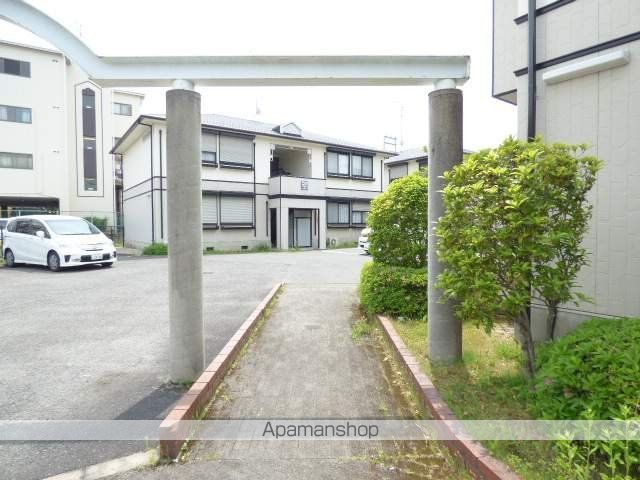 ハイツカトレア Aの玄関写真