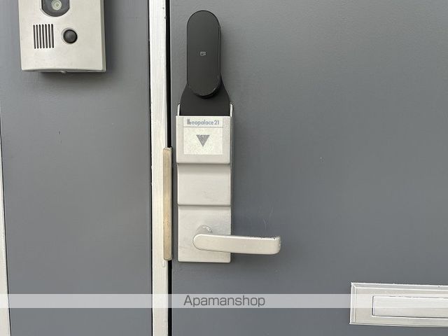 レオパレスメゾンドゥトロッポの内装写真