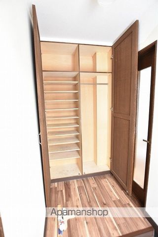 タウンハウス163の内装写真