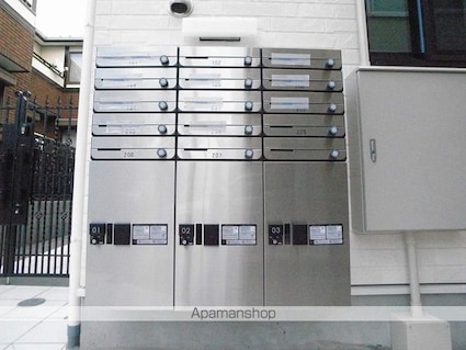 東京都世田谷区梅丘３丁目[1R/19.84m2]の共用部2