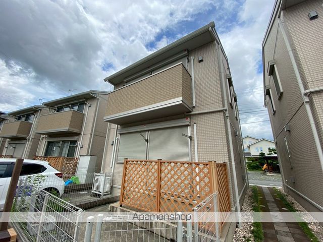 小田急電鉄小田原線 富水駅 徒歩3分 2階建 築13年の外観写真