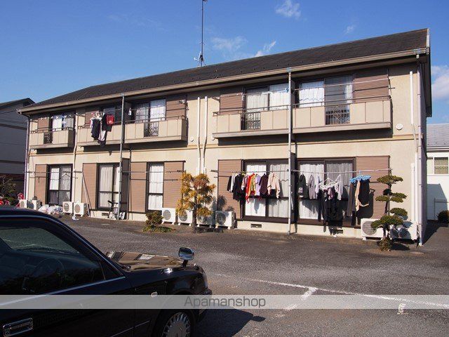 ヴィラ萩山Aの玄関写真