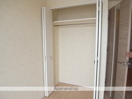 ラ・ヴィ・アン・ローズ[1K/23.17m2]の収納