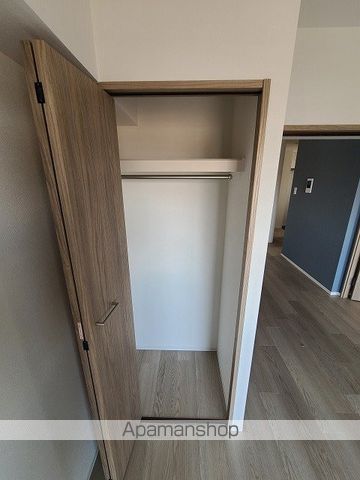 静岡泉町エンブルコートの内装写真