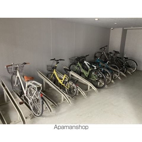 GRANDUKE栄ELIMAの内装写真