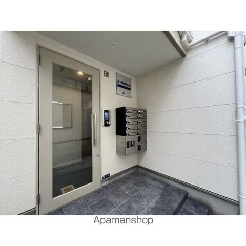 ジーメゾン角田ラシードの玄関写真