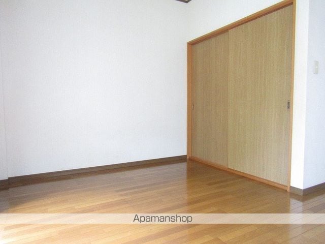 リバーハイツの内装写真