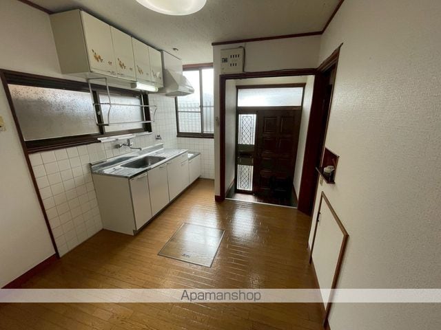 宇治市広野町小根尾8-6貸家の内装写真