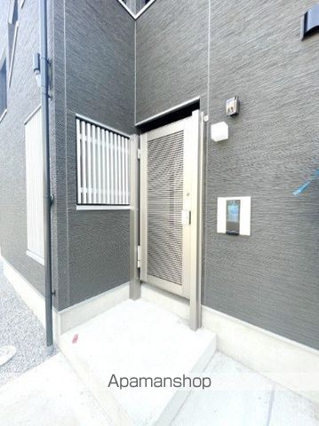 カインドネス東大和SOUTHの玄関写真