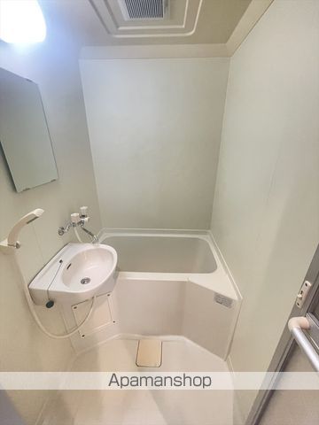 コモド尾崎の内装写真