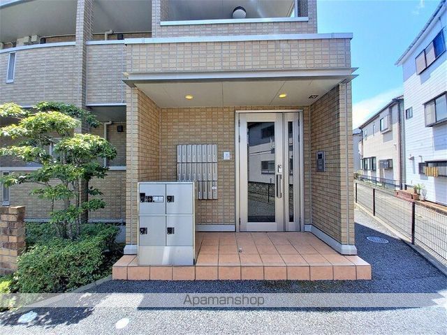 パルテアの玄関写真