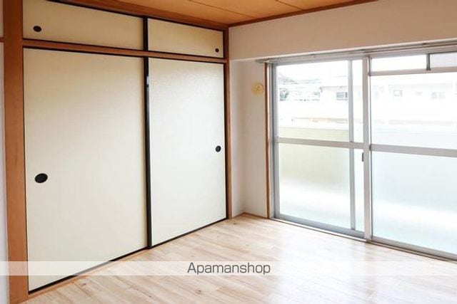 ビレッジハウス則松3号棟の内装写真