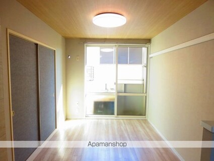 コーポ小川[1LDK/36m2]のリビング・居間