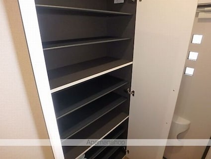 エイチ・ツー　Ｂ[2LDK/58.99m2]の内装1