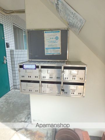 ヒルクレスト円山公園の玄関写真