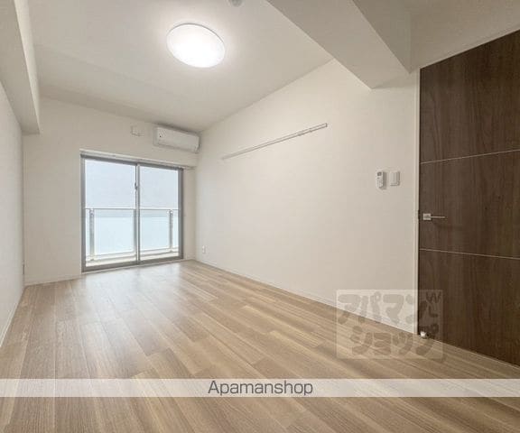 ROUAGE御所南の内装写真
