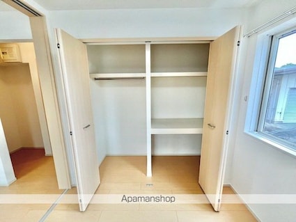 ブローテ[1LDK/37.76m2]の収納