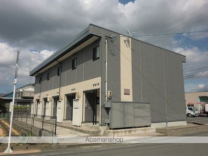 レオパレスファミーユγ[1K/28.02m2]の外観1