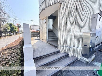 サンベール[3DK/52.65m2]のエントランス1