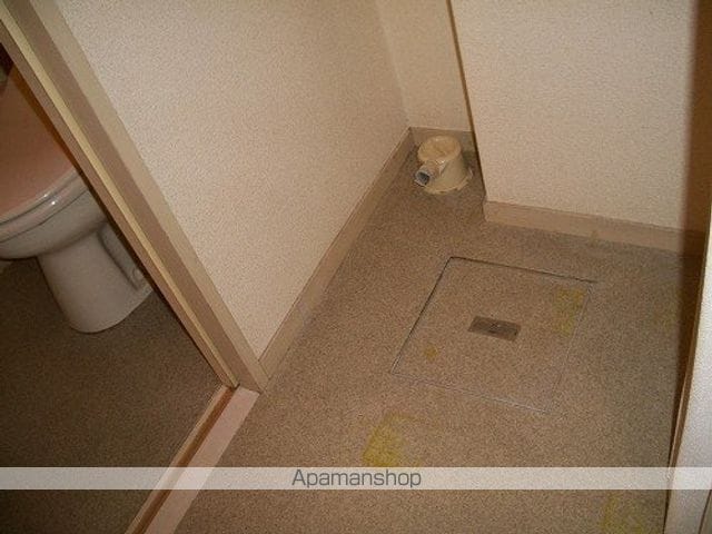 キャニオンマンション加賀町第二の内装写真