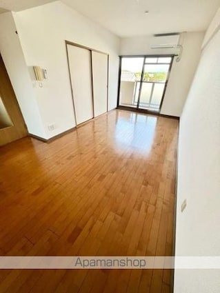 滋賀県大津市唐橋町[2LDK/58.5m2]のリビング・居間