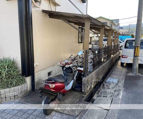 ウィンディアコリーヌ E棟の外観写真